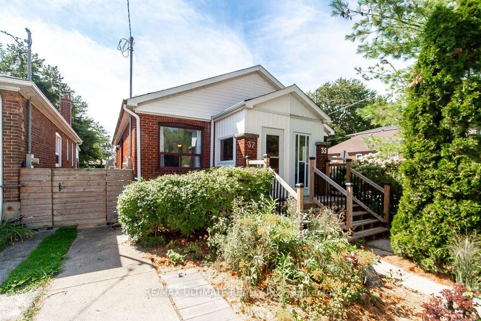 37 Gowan Avenue, Broadview North, Toronto 