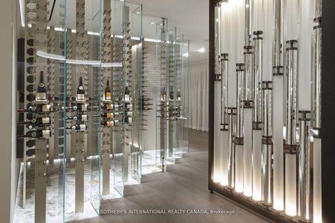 Photo 17 at 4602/03 - 183 Wellington Street W, Waterfront Communities C1, Toronto
