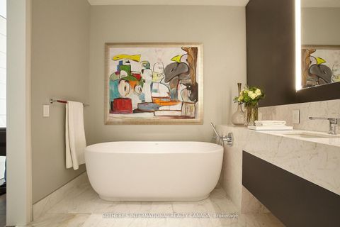 Photo 21 at 4602/03 - 183 Wellington Street W, Waterfront Communities C1, Toronto