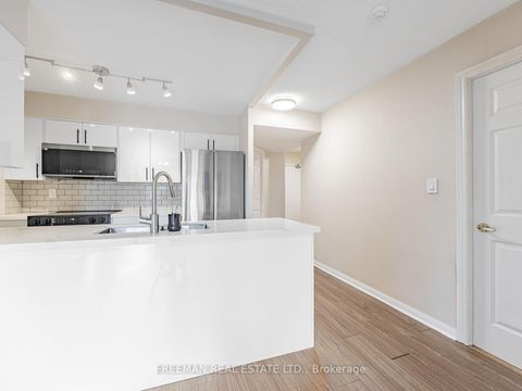 Photo 10 at 508 - 260 Merton Street, Mount Pleasant West, Toronto