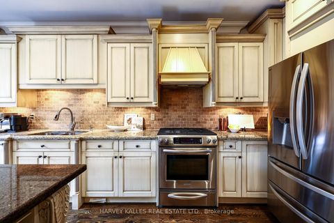 Photo 10 at 599 Woburn Avenue, Nortown, Toronto
