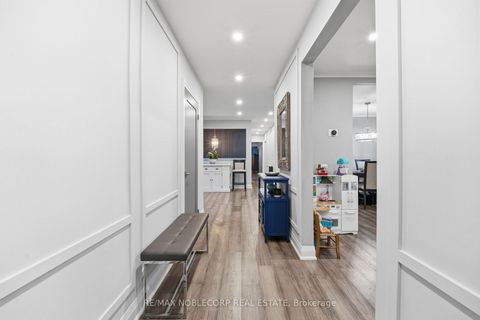 Photo 10 at 34 Ridgemount Road, Humber Heights, Toronto