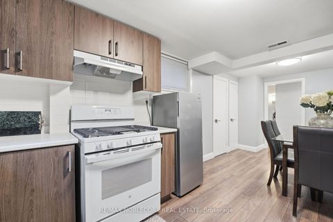 Photo 32 at 34 Ridgemount Road, Humber Heights, Toronto
