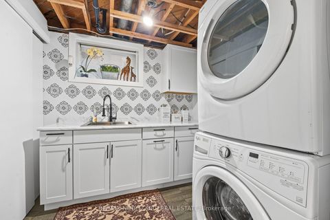 Photo 37 at 34 Ridgemount Road, Humber Heights, Toronto