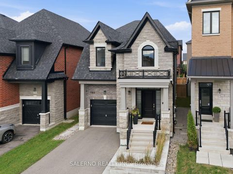 Photo 3 at 151 Vellore Park Avenue, Vellore Village, Vaughan