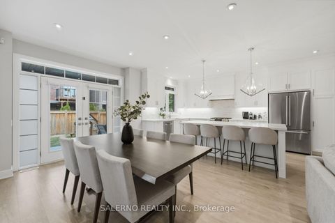 Photo 13 at 151 Vellore Park Avenue, Vellore Village, Vaughan