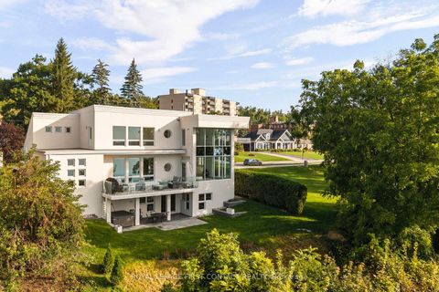 Photo 5 at 51 Kempenfelt Drive, North Shore, Barrie