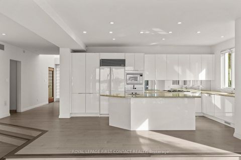 Photo 12 at 51 Kempenfelt Drive, North Shore, Barrie