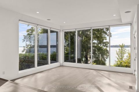 Photo 15 at 51 Kempenfelt Drive, North Shore, Barrie