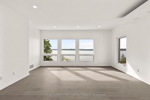 Photo 31 at 51 Kempenfelt Drive, North Shore, Barrie