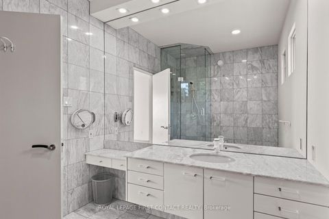 Photo 32 at 51 Kempenfelt Drive, North Shore, Barrie