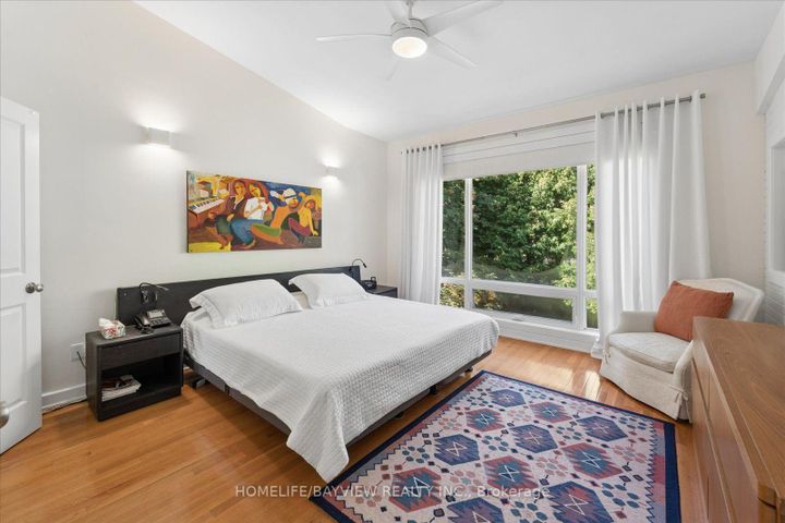 Photo 21 at 24 Ravenscroft Circle, Bayview Village, Toronto