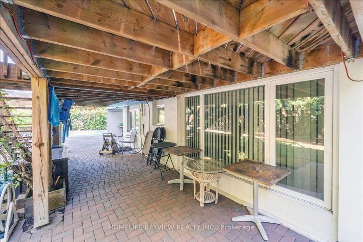 Photo 38 at 24 Ravenscroft Circle, Bayview Village, Toronto