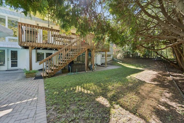 Photo 41 at 24 Ravenscroft Circle, Bayview Village, Toronto