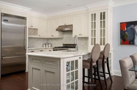 Photo 10 at 2D - 319 Lonsdale Road, Casa Loma, Toronto