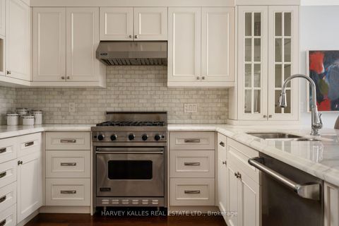 Photo 14 at 2D - 319 Lonsdale Road, Casa Loma, Toronto