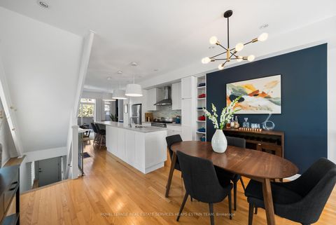 Photo 3 at 32 Mendota Road, Queensway, Toronto