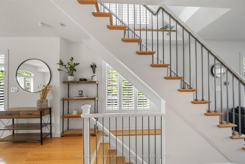Photo 12 at 32 Mendota Road, Queensway, Toronto
