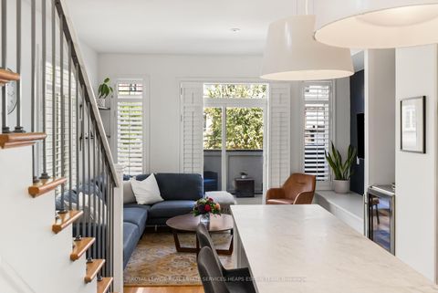 Photo 17 at 32 Mendota Road, Queensway, Toronto