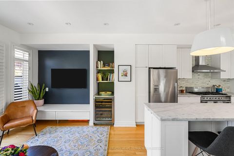 Photo 20 at 32 Mendota Road, Queensway, Toronto