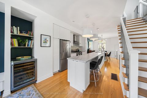Photo 24 at 32 Mendota Road, Queensway, Toronto