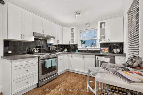 Photo 13 at 337 Balliol Street, Mount Pleasant East, Toronto