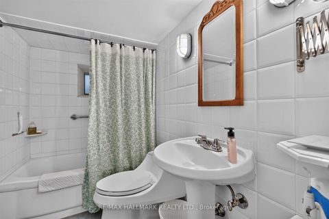 Photo 30 at 337 Balliol Street, Mount Pleasant East, Toronto