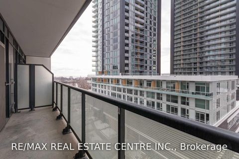 Photo 6 at 706 - 30 Ordnance Street, Niagara, Toronto