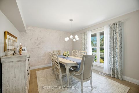 Photo 10 at 2262 Webb Street, Stroud, Innisfil