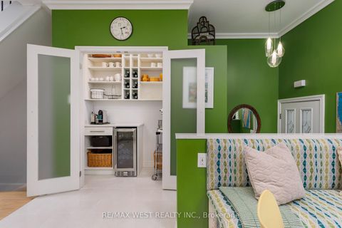Photo 6 at 3 - 175 Grand Avenue, Queensway, Toronto