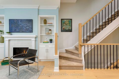 Photo 17 at 3 - 175 Grand Avenue, Queensway, Toronto