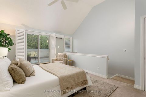 Photo 32 at 3 - 175 Grand Avenue, Queensway, Toronto