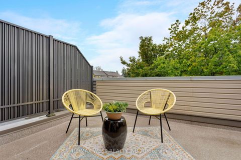 Photo 33 at 3 - 175 Grand Avenue, Queensway, Toronto