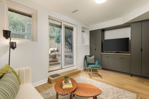 Photo 40 at 3 - 175 Grand Avenue, Queensway, Toronto