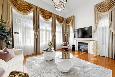 Photo 10 at 184 Ivy Glen Drive, Patterson, Vaughan