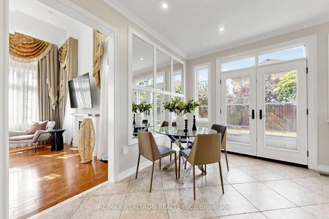Photo 18 at 184 Ivy Glen Drive, Patterson, Vaughan