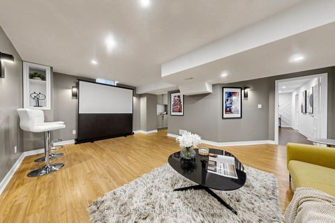 Photo 33 at 184 Ivy Glen Drive, Patterson, Vaughan