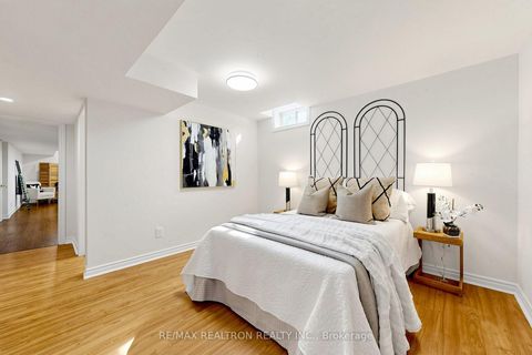Photo 38 at 184 Ivy Glen Drive, Patterson, Vaughan