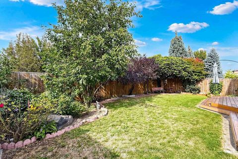 Photo 45 at 184 Ivy Glen Drive, Patterson, Vaughan