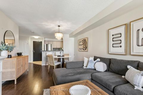 Photo 3 at 418 - 1733 Queen Street E, The Beaches, Toronto