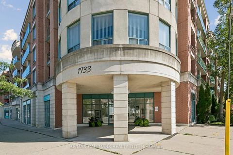 Photo 18 at 418 - 1733 Queen Street E, The Beaches, Toronto