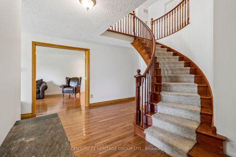 Photo 2 at 117 Mccauley Court, London, Newmarket