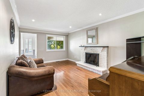 Photo 12 at 117 Mccauley Court, London, Newmarket