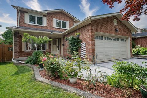 Photo 1 at 35 Wheeling Drive, Rouge E10, Toronto