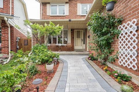 Photo 3 at 35 Wheeling Drive, Rouge E10, Toronto