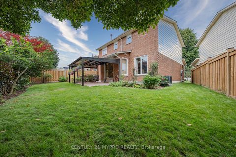 Photo 4 at 35 Wheeling Drive, Rouge E10, Toronto