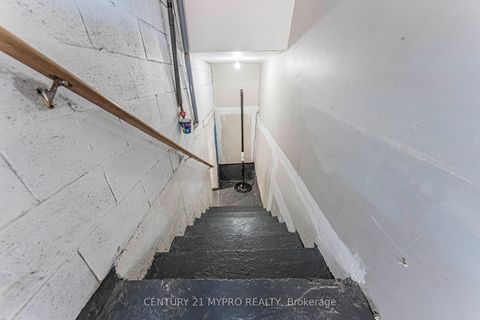 Photo 40 at 35 Wheeling Drive, Rouge E10, Toronto