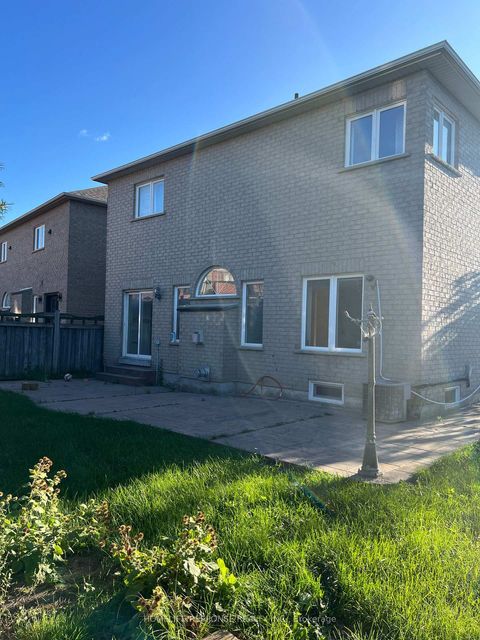 Photo 12 at 96 SOLWAY Avenue, Maple, Vaughan