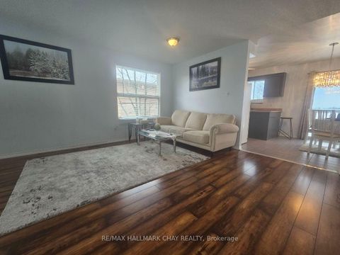 Photo 2 at 23 Morton Crescent, West Bayfield, Barrie