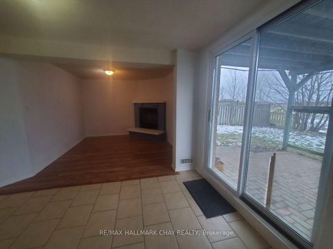 Photo 14 at 23 Morton Crescent, West Bayfield, Barrie